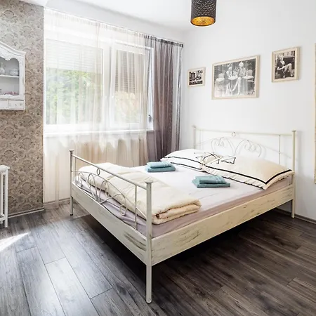 Comfortable Πιεστάνυ